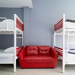 Street Zone Home Stay By Little Paradise