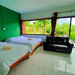 Baan Mai Hom Resort Suan Phueng