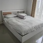 Pat Holiday Home