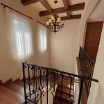 Private Pool Villa & Golf - Toscana House Khaoyai 4 Bedrooms 10 Guests