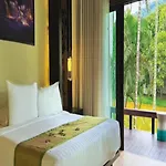 Siamdasada Khaoyai