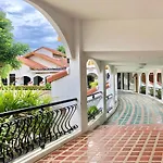 Dad D Resort By Lopburi Inn Resort