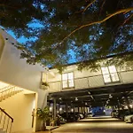 Talay Hotel And Villa Cha-Am