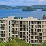 Stunning Sea View Apartment With Pool
