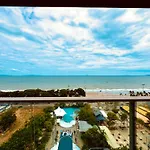 Copacabana Jomtien Luxury Residence & Yahaha