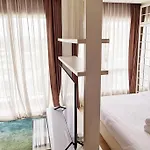 Cosy Seaview Room, High Floor, Free Netflix