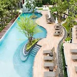 Sea View Spacious Condo Near Walking Street