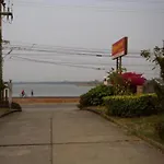 Ratchapreuk Resort