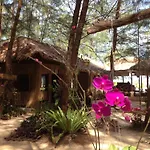 Hapla Beach Cottage