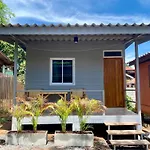 Rainbow Bungalow Haadrin Koh Phangan