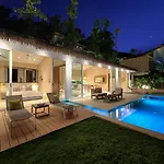 Tropical Seaview Villa With Pool