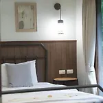 Wanathara Resort