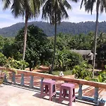 Lanta Orange House