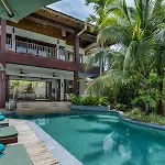 Cho Fah Residence
