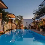 Mira Residence & Resort
