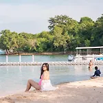 Samed Grandview Resort