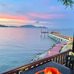 Racha Kiri Resort & Spa, Khanom