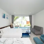 Resto Sea Resort - Baan Krut