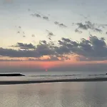 หาดช้างเผือกเจ้าสำราญ Chang Phueak Chao Samran Beach