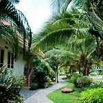 Tonwa Resort Hotel