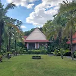 Tonwa Resort Hotel