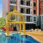 Espana Condo Resort Pattaya By Nongying