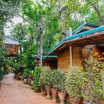 Klong Suan Plue Resort