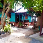 Baan Hin Kong Beach Resort