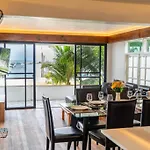 Sailors Beach House