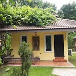 Park & Pool Resort