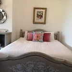 Capital O 991 Honey Hills Villa