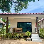 Rainbow Bungalow Haadrin Koh Phangan