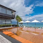 Baan Ploy Sea