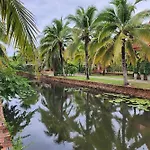 M Resort