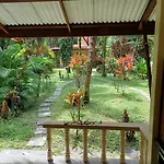 Lake View Bungalows