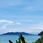 Neeno Hut