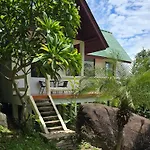 Dream Seaview Bungalows