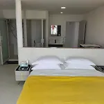 格兰岛屿民宿