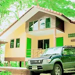 Huaykhakhaeng Country Home Resort