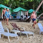 Koh Ngai Camping Restaurant @ Bar