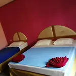 Lanta Summer House2