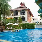 Phoomthai Garden Hotel