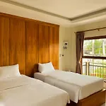 Tachang Airport Hotel