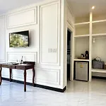 Koh Kood Bed\'S