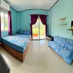 Lee Red House
