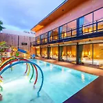 Dojo Pool Villa