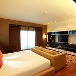 The Grand Napat