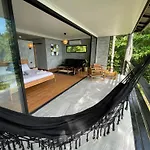 Oon Lee Bungalows