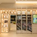 V.L. Hatyai Hotel