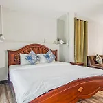Busaya Resort & Cuisine